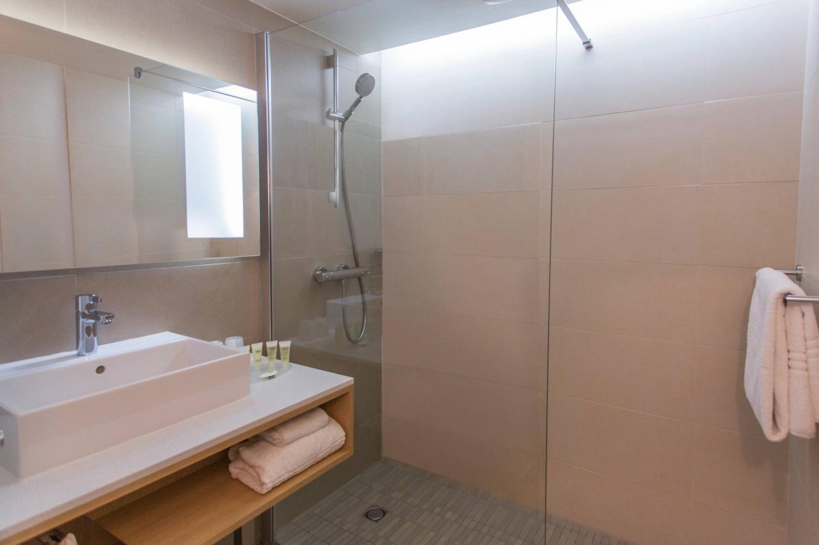 Courtyard by Marriott Montpellier — photo 3